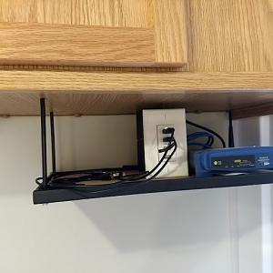 USB charging shelf.jpg