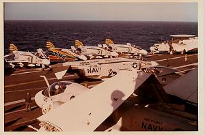 Click image for larger version

Name:	4e USS Midway 1972 .jpg
Views:	4
Size:	113.1 KB
ID:	61369